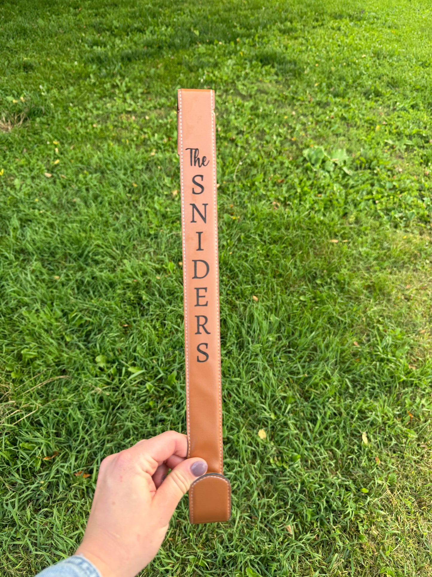Personalized leather door hanger