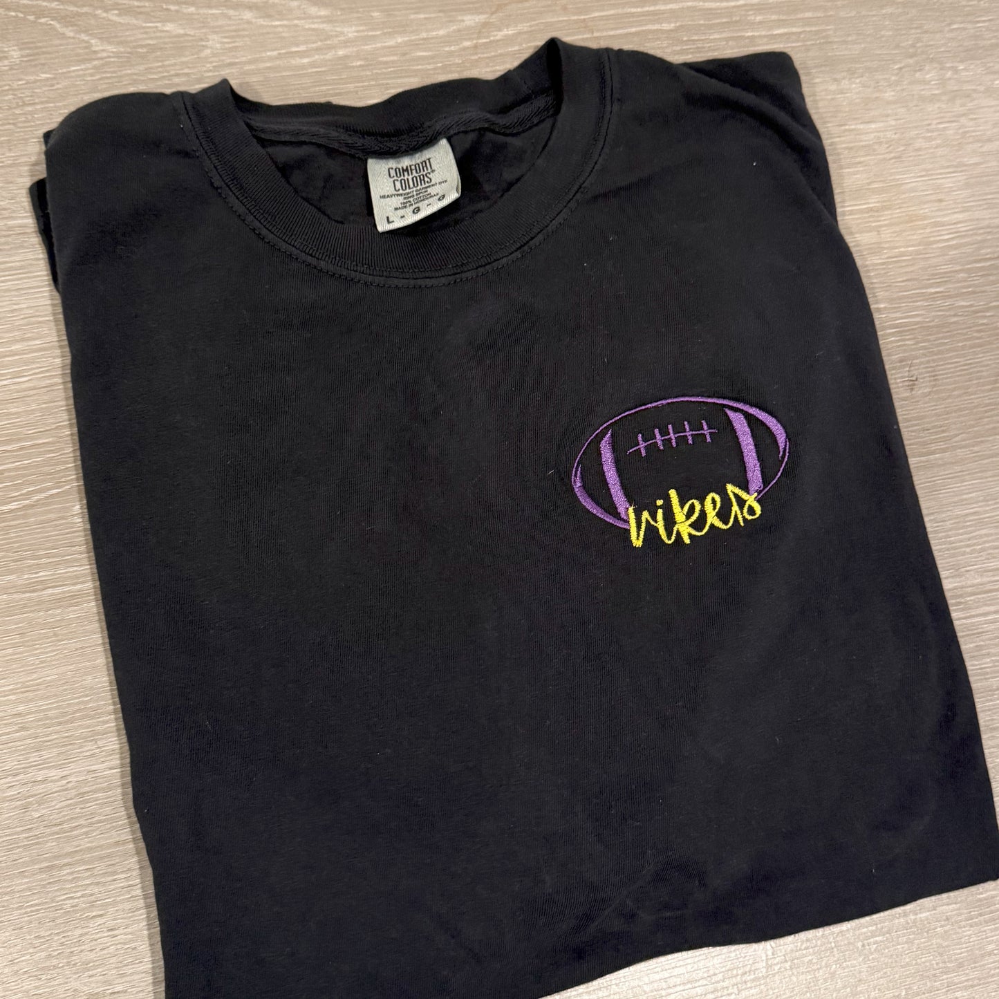 Vikes football Black LONGSLEEVE - Comfort Colors