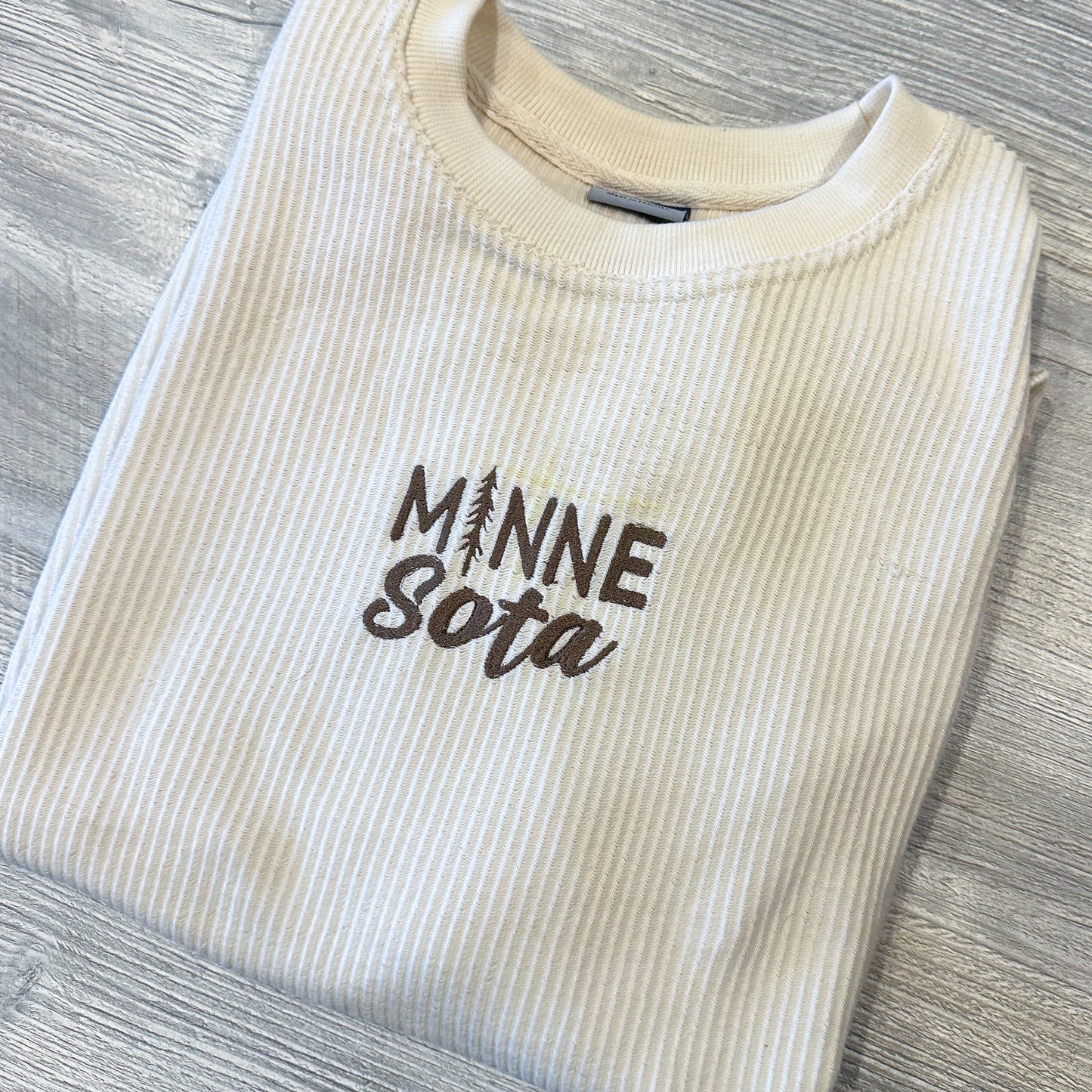 Ribbed Minnesota sweatshirt